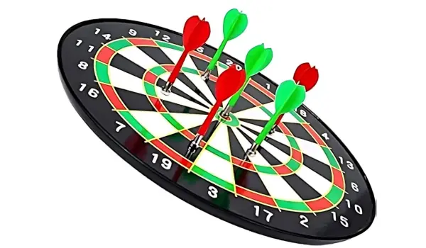 Magnetic Dart Board with Magnetic Darts