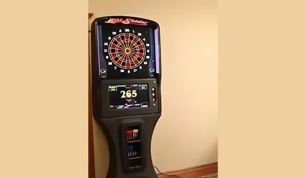 What is a Stand Up Electronic Dart Board?